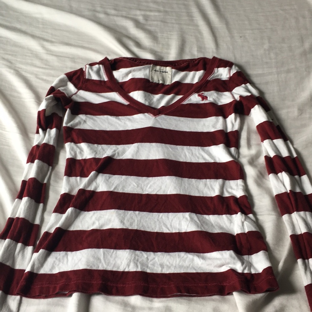 Red and white Abercrombie long sleeve shirt